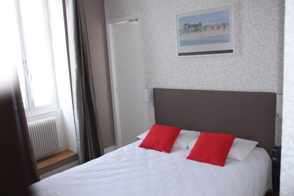 Hotel La Cote Sauvage Les Sables-dʼOlonne Rom bilde